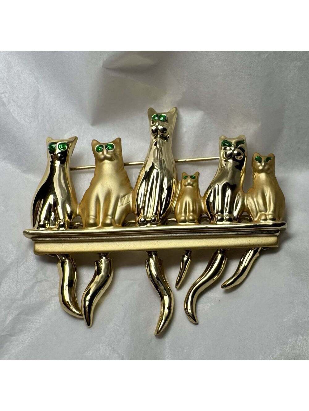 Gold Cats On a Shelf Brooch Green Eyes Trembler Tails AJC Satin Finish
